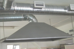 vytyazhka-dlya-shkolnoj-stolovoj